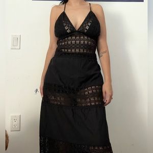 Venus brand black crochet sexy maxi dress size medium nwt